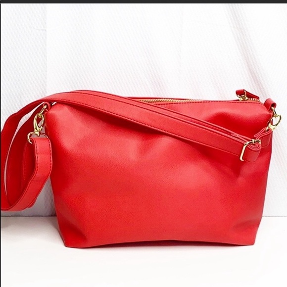 Steve Madden  Red Crossbody Bag - Picture 1 of 8